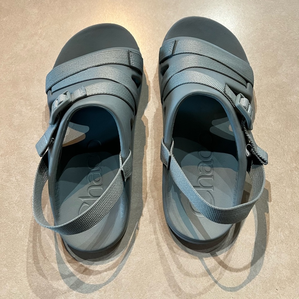 Women’s chacos